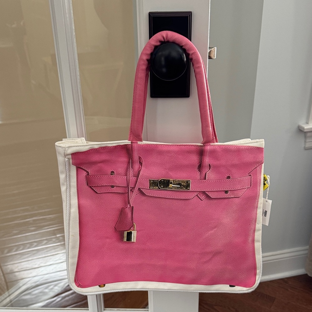 BANANE TAIPEI BAG Pink and White Tote Bag